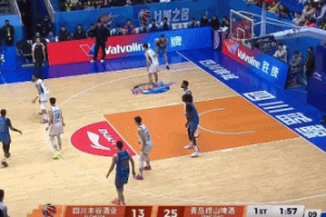 百发百中！段睿骐外线连续两次干拔加长三分命中 首节三分3中3