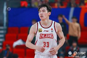 出手不多！吴前3记三分球拿下11分1板7助