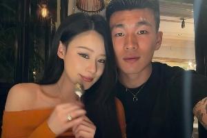 范大将军有喜事！马镇范斯晶以夫妇身份参加婚礼，网传前年已求婚