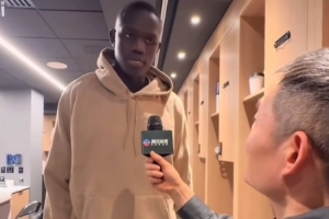 马卢阿奇：和杨瀚森各自为战平时聊得不多 刚认识时他不会说英语