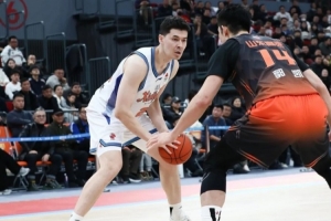 常规赛第9轮 新疆伊力特不敌山东高速