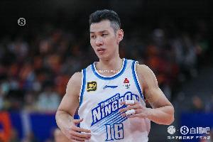 高效投射难救主！罗凯文出战30分钟 三分8中6拿到21分4板