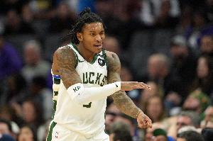 利刃穿心！小凯文·波特直插内线 起飞滑翔单手劈扣