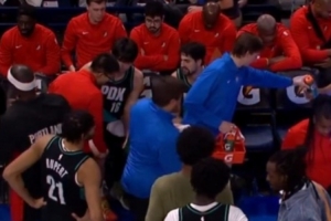 苏群：中国人到了国外黑人的那种环境容易内向 杨瀚森敢说就不错