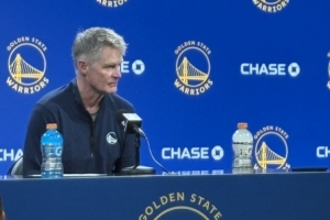 👀是否担心库明加临时缺阵的情况会持续？科尔：我也不太确定