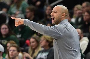 本场球队出手29次三分！篮网主帅：出手次数不够 应该要投35-38次