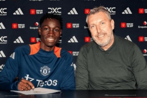 英媒：洛桑和一家比利时俱乐部有意曼联小将科内，他可能租借离队