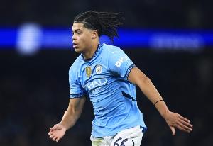 罗马诺：普西今日在科隆完成体检，曼城在合同中加入回购条款