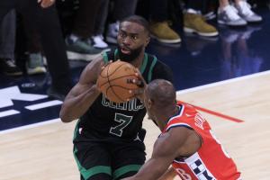 杰伦·布朗：现在我被要求去做更多 我被逼到了现在的位置上