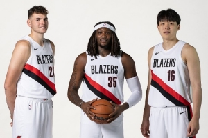 美媒体人：若罗威离开开拓者得找个替补中锋 马穆凯拉什维利挺好