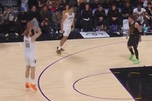 大空位严重偏出！湖人解说嘲笑：洛杉矶卧底啊！打的铁都够盖房了