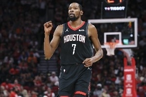 35岁后30+场次排行榜：哈登第7KD第4 库里60分独一份 第1无悬念