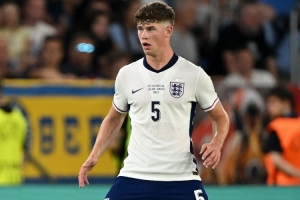 德天空：西汉姆关注图卢兹中卫克雷斯韦尔，球员德转身价1500万欧