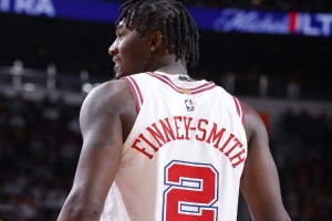 芬尼-史密斯复出后首次输球 之前助火箭连赢了4场