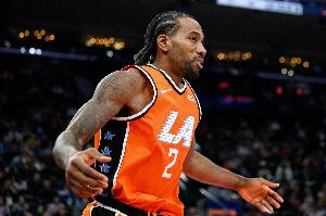 祖巴茨替补！记者：首发阵容拉开空间 是小卡火力全开的重要原因