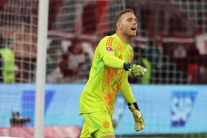 英媒：佩雷茨租借合同无终止条款，拜仁欲将其外租至南安普顿受阻