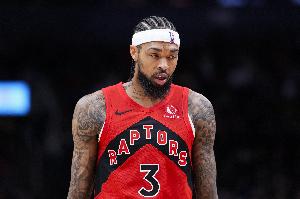 全明星级别！过去5场英格拉姆场均26.2分7.2板2.8助 命中率49%