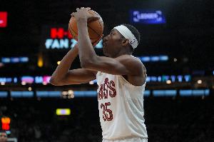 阿特金森：汤姆林泰森防CC有身高优势 要为他们创造更多进攻机会