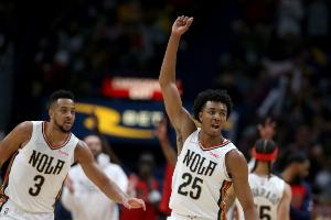 墨菲谈超CJ升至队史三分第1：他最先祝贺我 他也教会我打球和为人