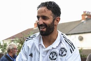 记者：曼联人士认为换帅是必要的 球队还有很大机会实现欧战目标