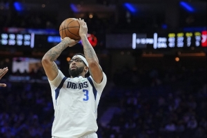 侠记：多位高管表示 浓眉的年龄&伤病史&续约意愿让交易价值偏低