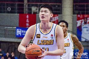 场均16分5.1板！胡金秋当选本赛季CBA第一期月度最佳国内球员