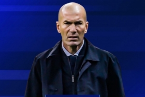 德转晒曼联潜在新帅候选场均积分：齐达内2.04分、哈维2.07分