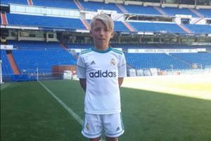 现表态想去皇马！卡尔10岁时曾去皇马试训，其父亲称不后悔没加盟