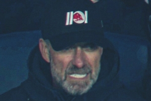 巴黎德比！克洛普现场观战巴黎圣日耳曼vs巴黎FC