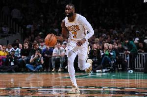 上一场额度用完了？杰伦·布朗半场14中3 仅得7分6板3助另2次失误