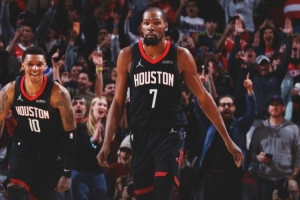 死神射日！美网友：火箭终于肯让杜兰特投关键球了 MVP快给他