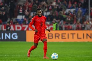 记者：戴维斯、穆西亚拉、诺伊尔、基米希缺席拜仁今晚友谊赛