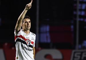 遭百万欠薪！巴媒：奥斯卡退役仍未官宣，他希望解约前拿到欠薪