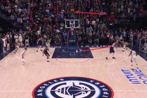 美媒晒细节：巴特勒绝杀不中这球 小卡是不是防守三秒了？