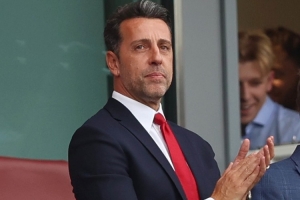 电讯报：引援不力+球队成绩不佳，埃杜在诺丁汉森林前途未卜