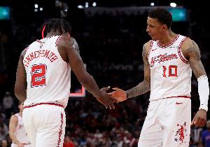 乌度卡：贾巴里能防后卫也能防大个子 提升了防守多样性和深度