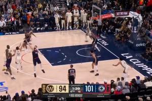 大起大落！库里连轰两记三分追到1分分差！随后6犯被罚下