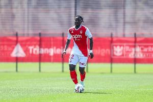 本赛季已出战18场比赛，摩纳哥官方：中卫萨利苏左膝十字韧带撕裂