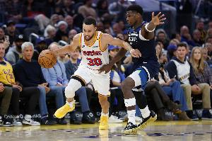 小莫：勇士是最失望球队 去年库里不伤有机会夺冠 这赛季却这么差