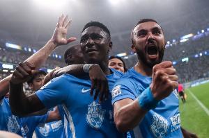 马莱莱：人生就应该快乐 我们努力训练为了新赛季取得更好的成绩