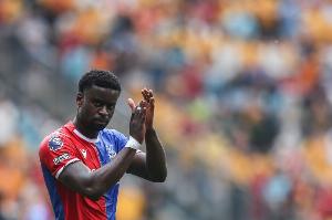 邮报：格瓦迪奥尔本赛季可能很难再出场，曼城加快引进格伊步伐