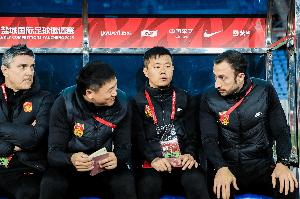 北青：安东尼奥演练防守反击的战术，非常有机会在伊拉克身上取分