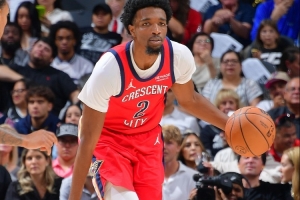 名记：鹈鹕对琼斯和墨菲的要价为至少两个不受保护的首轮签！