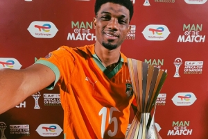 传射建功！阿玛德当选科特迪瓦3-0布基纳法索的全场最佳球员