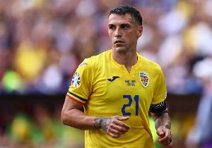 媒体人：大连英博在谈武汉三镇旧将斯坦丘，但转会有难度