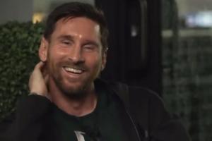 梅西谈不说英语：说英语总觉得别扭，真要讲也能说且别人也听得懂