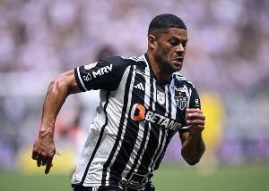 39岁胡尔克否认想要解约强行离开米内罗竞技，不满有人希望他退役