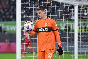 法尔克：诺伊尔退役后乌尔比希是一门，斯图想低价永久签下努贝尔