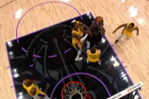 斯玛特：克内克特为了赢球牺牲身体 那可能是他首次造进攻犯规