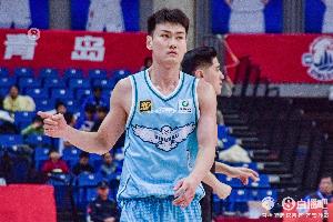 表现低迷！王睿泽全场5中1&三分3中0 仅得3分2板1助1断&正负值-19